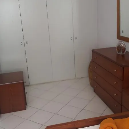 Vi Apartment Pefkochori